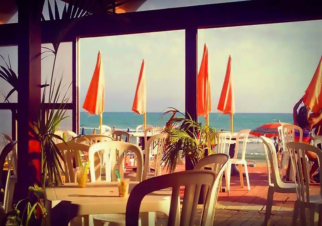 Medusa Mdna Marina di Modica Buitenkant foto