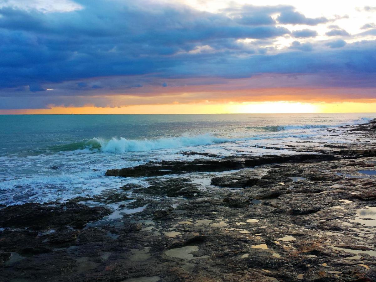 Medusa Mdna Marina di Modica Buitenkant foto